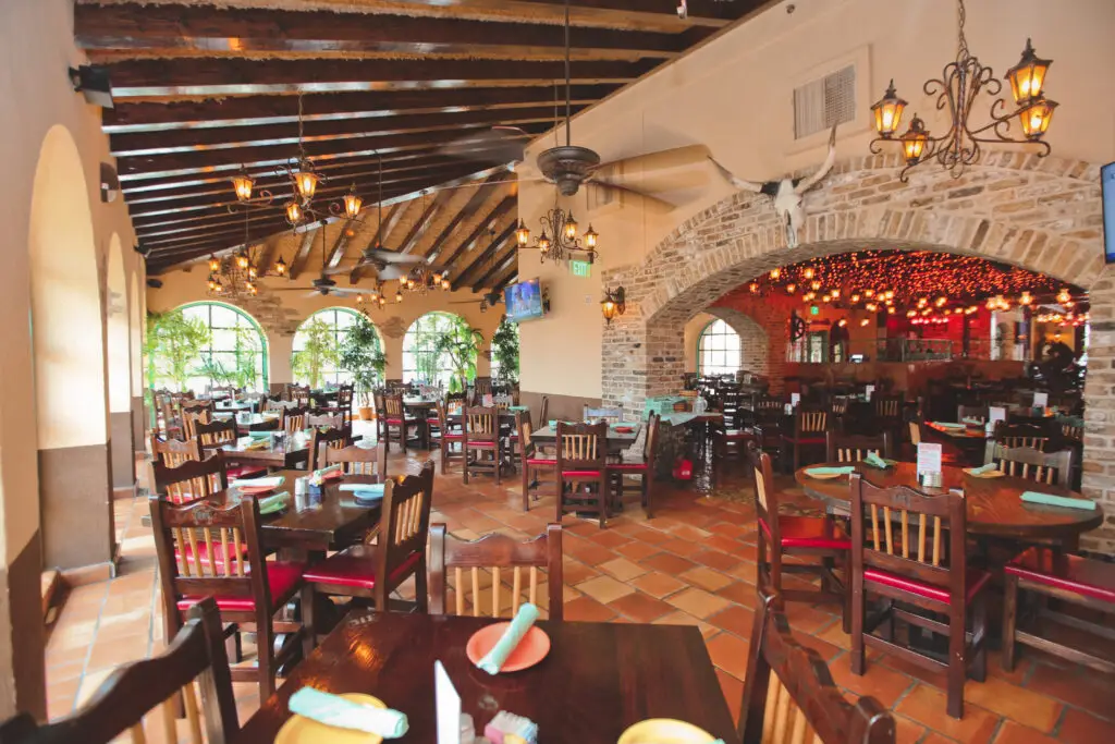 Indoor patio (1)